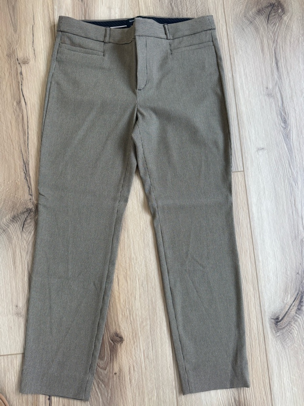 Banana Republic Men's Dress Pants in Olive-Brown